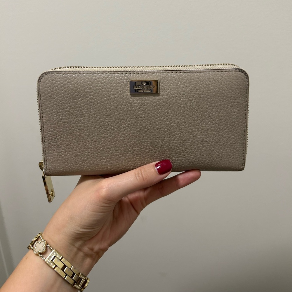 Kate spade wallet